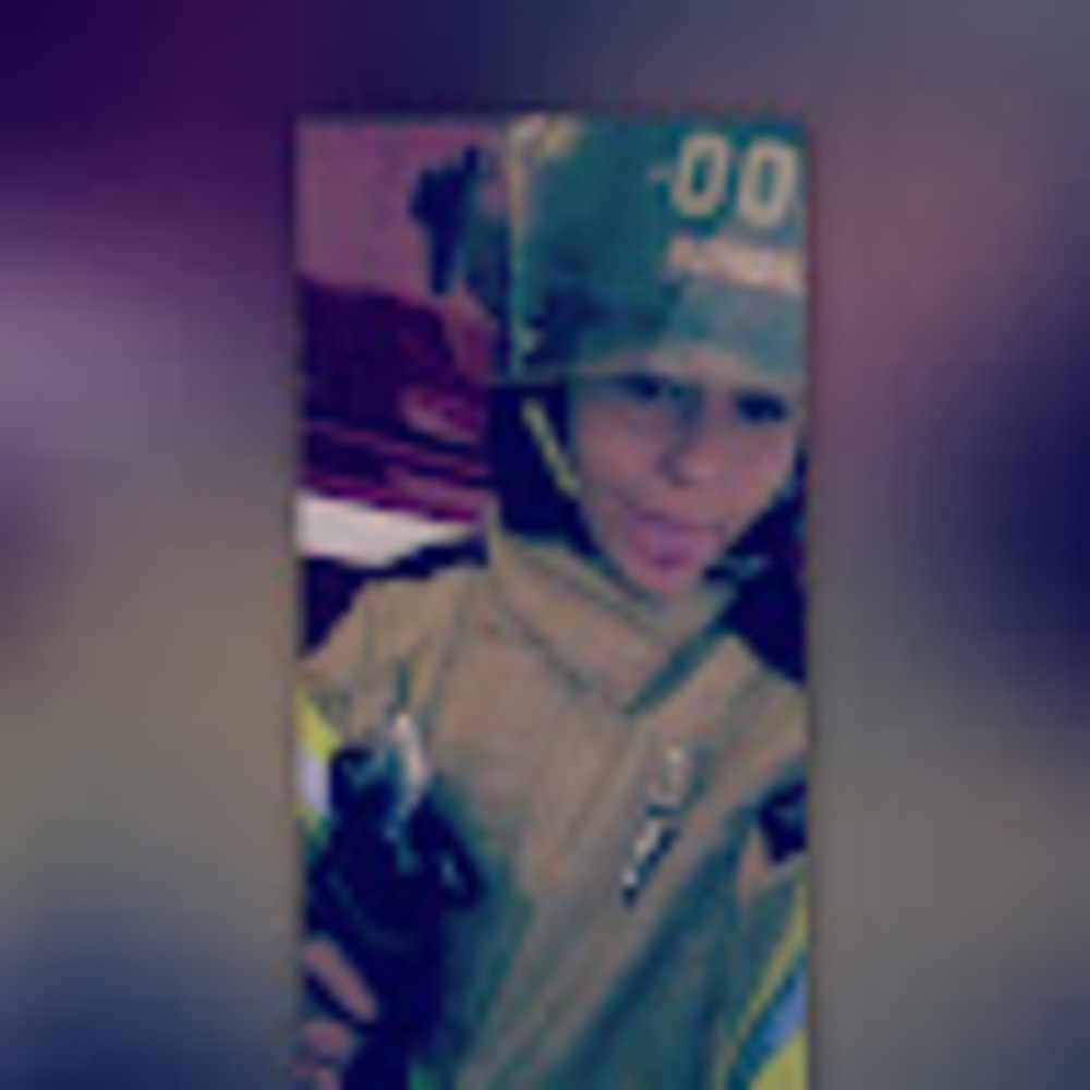 Meet your Posher, Em